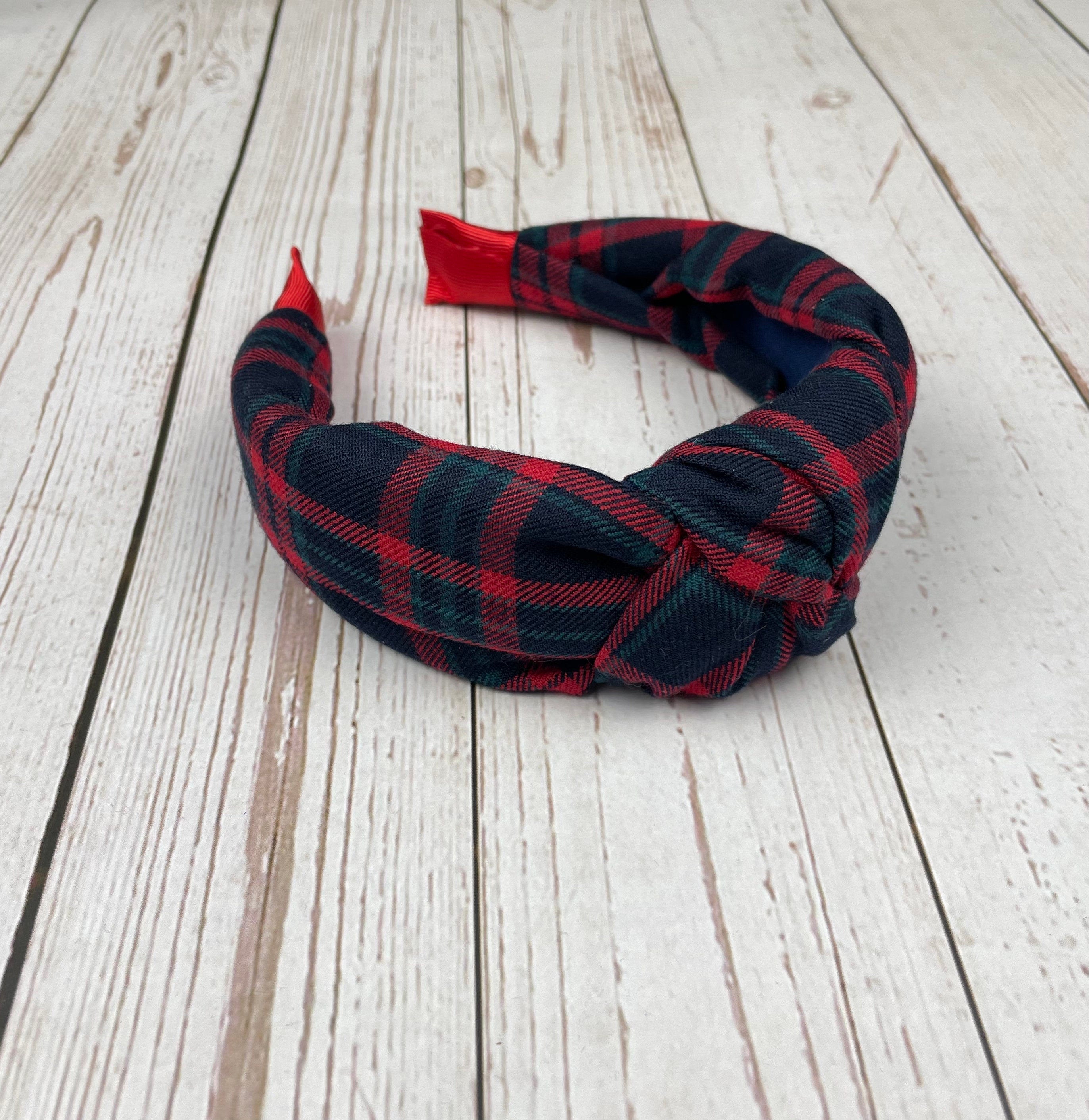 Looking for a stylish and affordable hair accessory? Check out our selection of headbands for women. From dark to light, we have a band that is perfect for you!