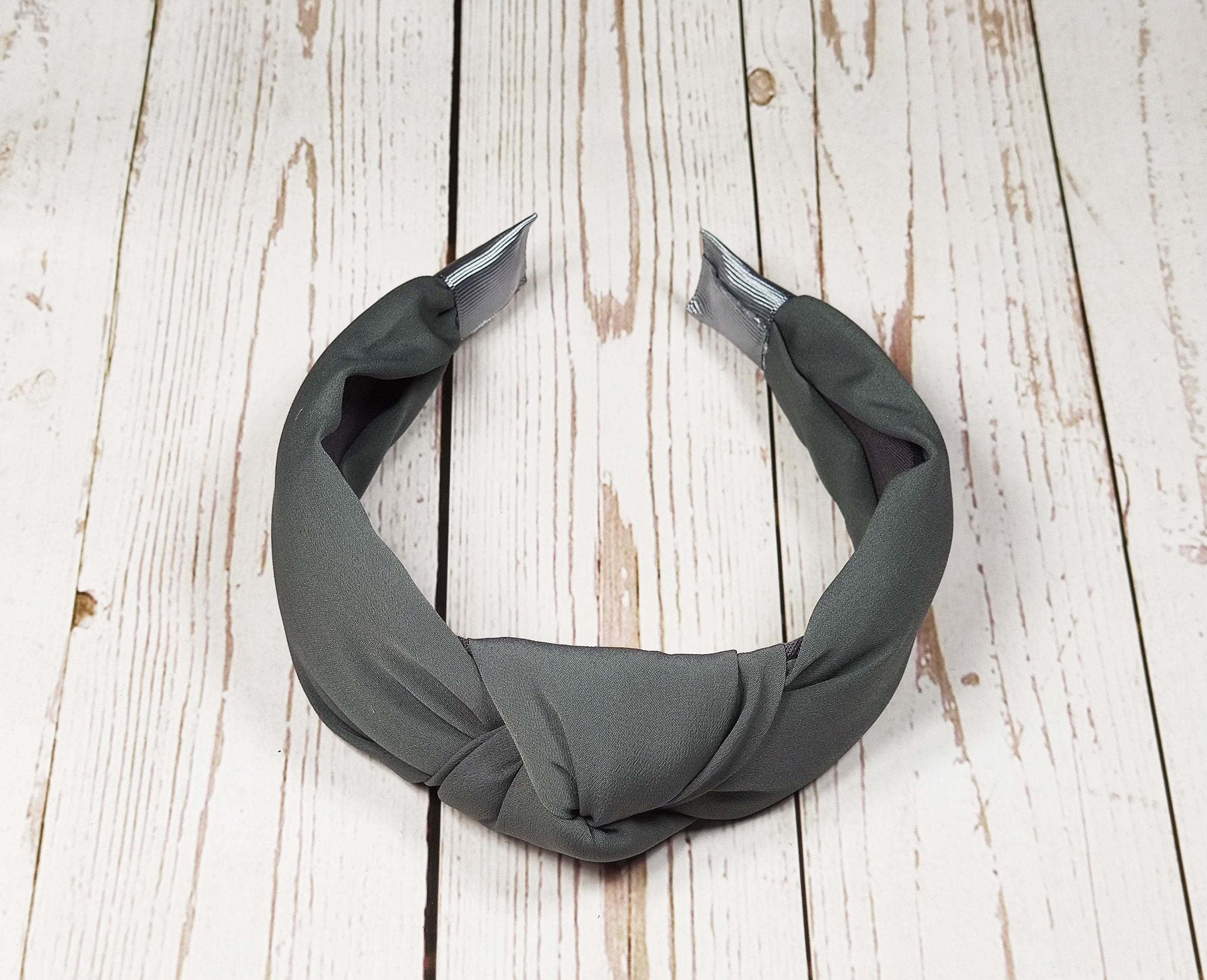 Get inspired by our latest collection of knotted headbands that come in various colors and styles. Made from soft and comfortable materials, these headbands are perfect for any fashion-savvy woman.