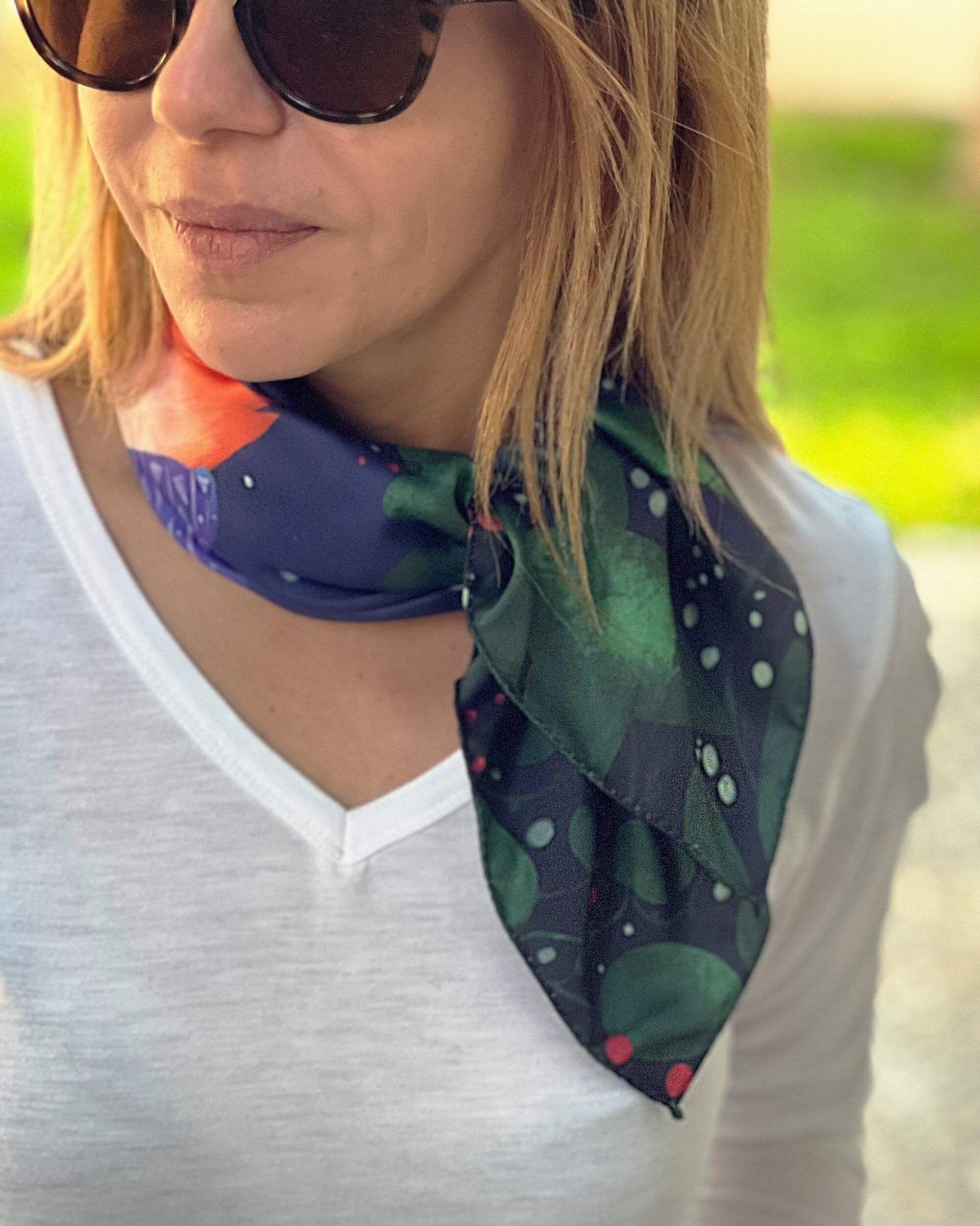 Satin Square Scarf-Fox Print Neck Scarf-60x60 cm Christmas Bandana-Winter Theme Silk Feel Wrap-Forest Animal Scarf-Gift for Her