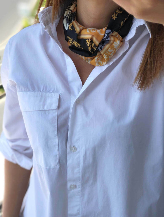 Spring Scarf: Embrace the beauty of spring with this stunning scarf. The pastel colors and floral pattern will complement your spring wardrobe perfectly.