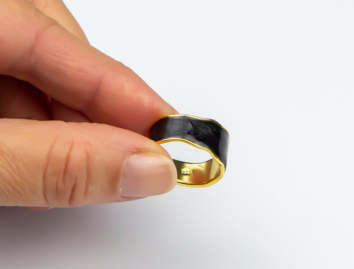 Gold Plated Black Enamel Ring - Stackable, Adjustable, Retro Irregular Edge - Luxury Women's Trending Jewelry