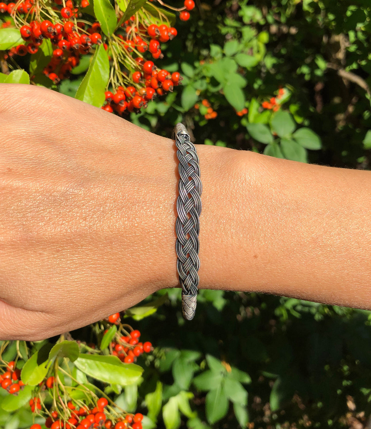 Frequently bought together with other personalised jewelry like necklaces and rings, a braided bracelet makes an excellent gift for any occasion. Find out more about this lovely silver bracelet here and make the purchase today!