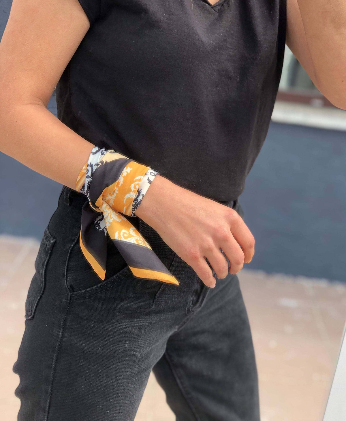 Best Gift for Women: Looking for the perfect gift for the special woman in your life? Look no further than this beautiful silk blend scarf. Its timeless style will be appreciated for years to come.
