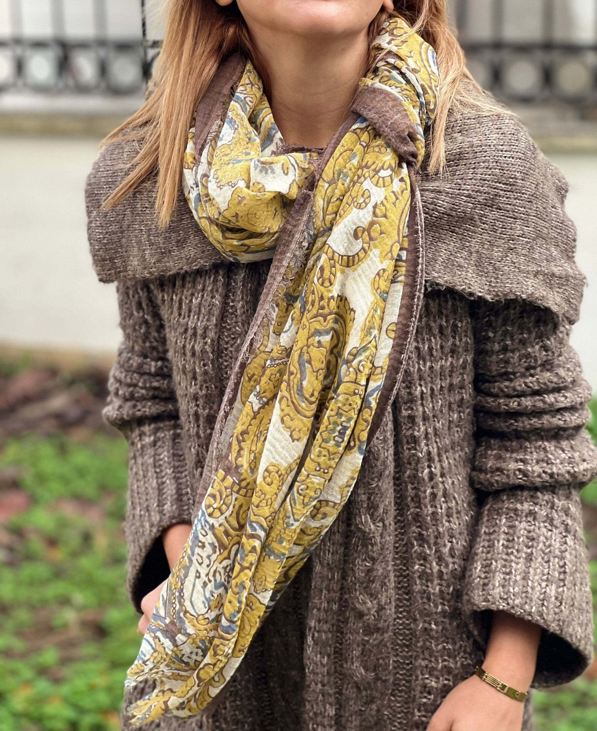 Need a Spring Summer Scarf but don't know where to start? Our collection features all the latest trends in printed scarves, from delicate flowers to bold graphics. Find the perfect design for you and layer it up for some extra warmth this season.