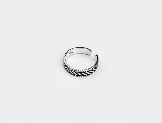 Boho Chunky Chain-Style Adjustable Silver Ring | Sterling Silver Knitting Pattern | Thin & Elegant | Best Gift for Her