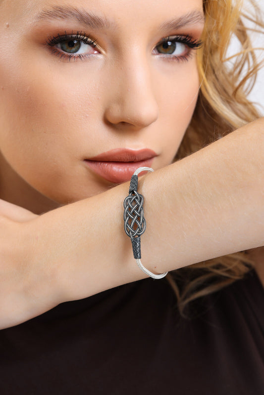 High-Quality STERLING SILVER WOMEN, Two Toned Chain Bracelet, Silver Chain Bracelet, Boho Bracelet, Handmade Bracelet, Gift for Woman available at Moyoni Design