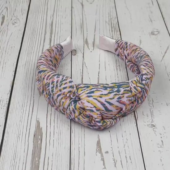Colorful Abstract Print Knotted Headband for Women - Vibrant Hair Accessory