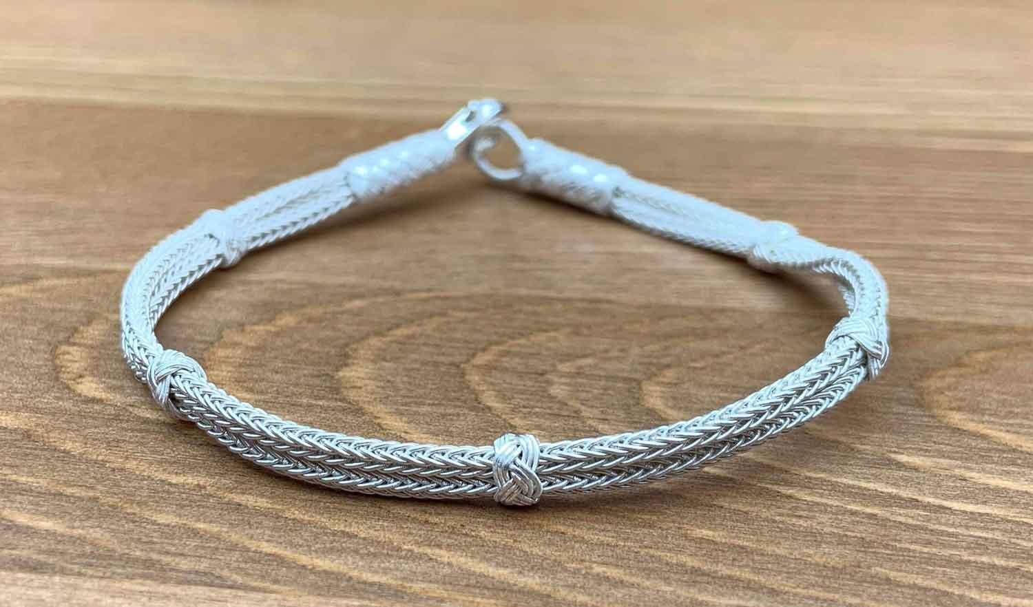 Luxurious BRIDESMAID BRACELET, Weaved Handmade Bracelet, Birthday Gift for Mum, Layered Bracelet, Handmade Bracelet, Boho Bracelet available at Moyoni Design