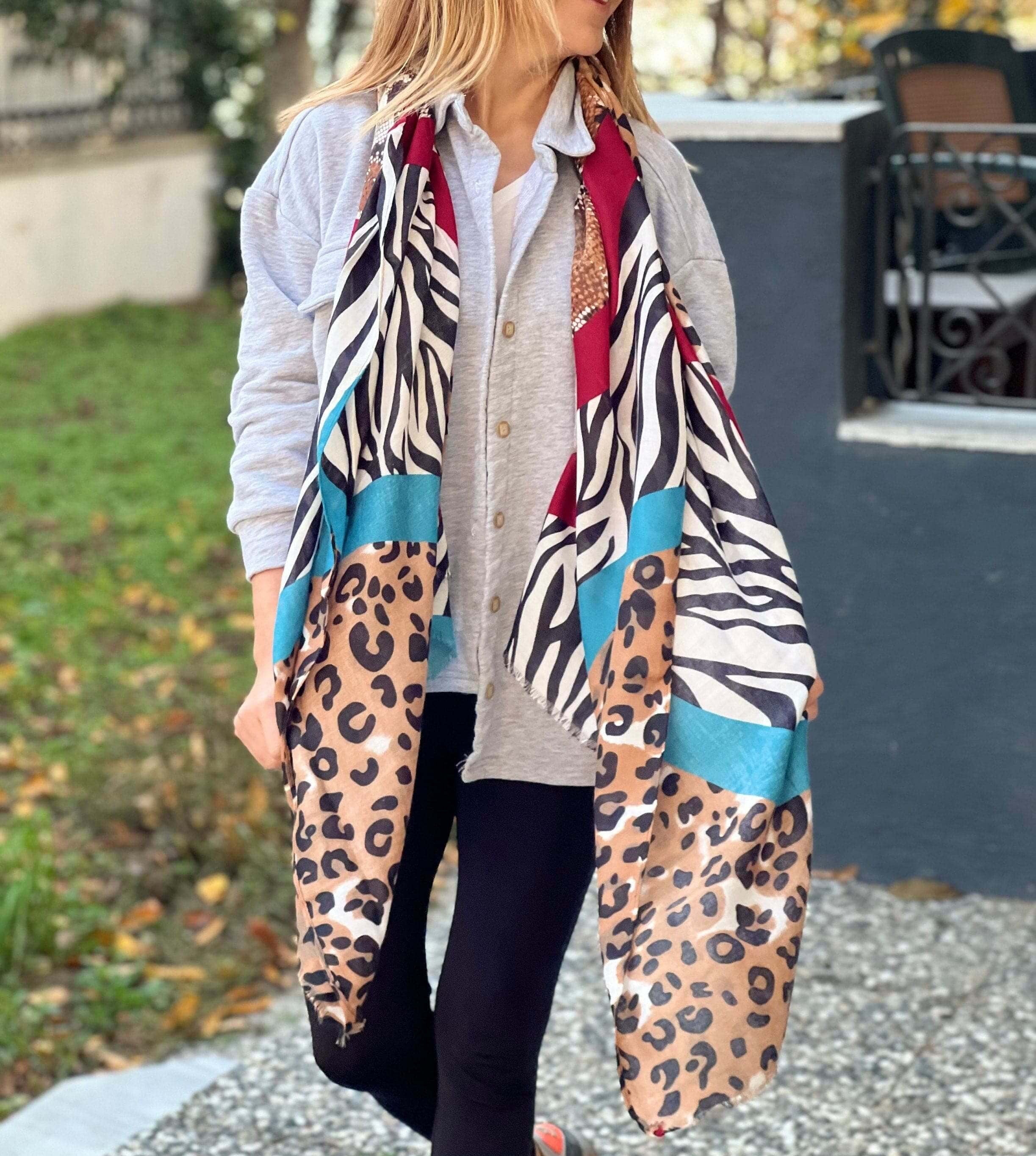Fall in love with geometric prints this year - our range of rectangle Scarf comes in all the latest trends and designs.