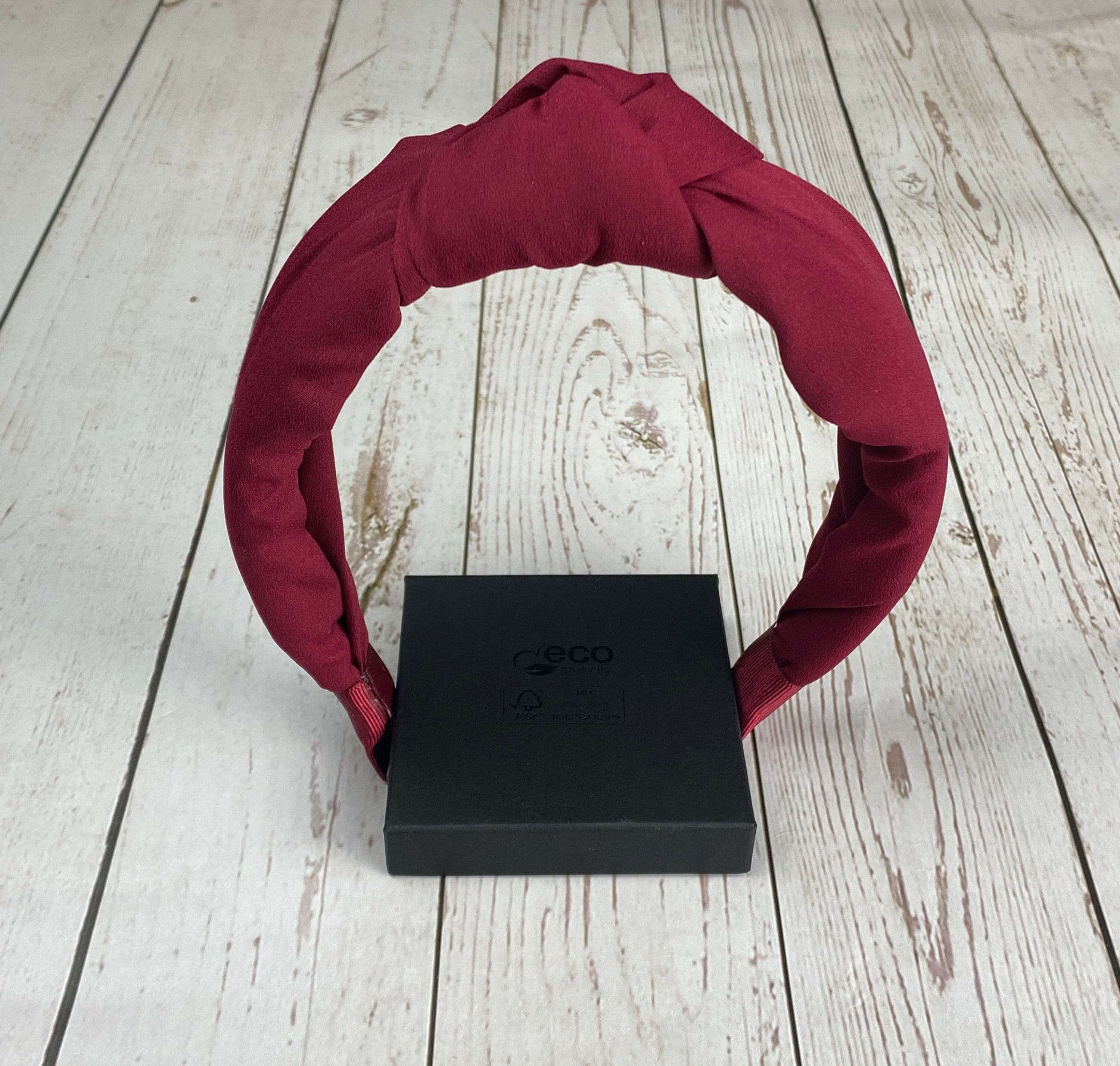 Looking for the perfect summer headband? Look no further than our wide selection of Burgundy Headbands for Women. From Alice bands to wide headbands, we have the perfect style for you!